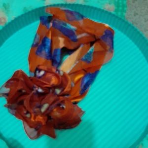 Red hat scarf to go on hat